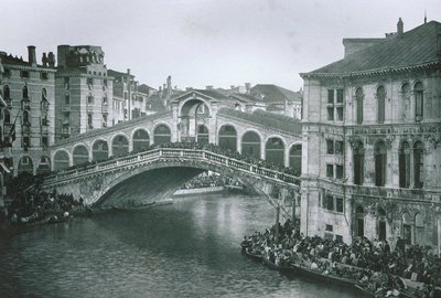 Vista del Puente de Rialto de Italian Photographer